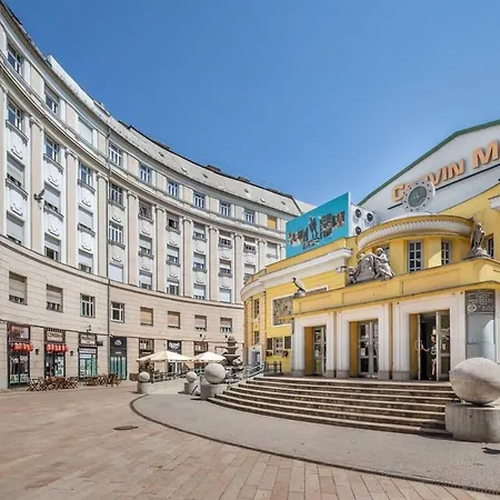 Lovely & Cozy With A C Apartament Budapeszt