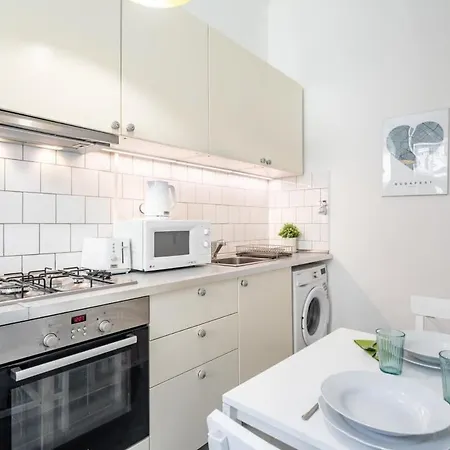 Lovely & Cozy With A C Apartment