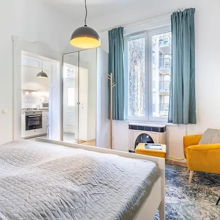 Lovely & Cozy With A C Lejlighed