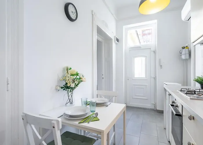 Apartmán Lovely & Cozy With A C